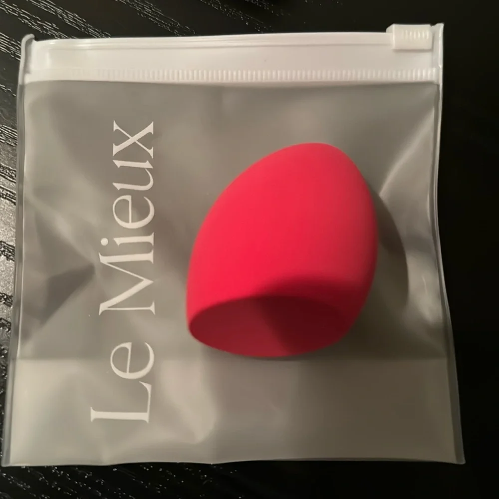 Le Mieux BB Cream Beauty Sponge Latex-Free Makeup Blender New